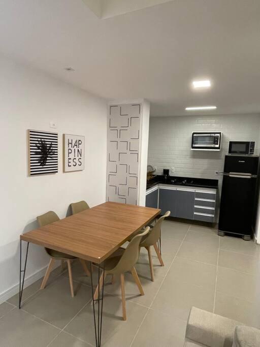 Apartemen Leblon Quadra Da 3 Quartos